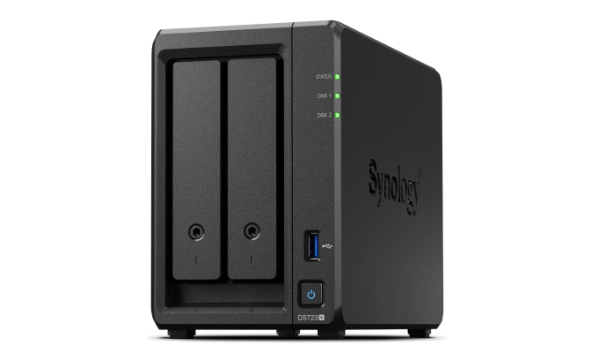 Synology QC 2,6GhzCPU/2GB(32)/RAID0,1,10,5,6/upto 2HP HDD SATA(3.5', 2.5')upto 7 (1xDX517)/1xUSB3.2/2xGbE/iSCSI/2xIPcam(up to40)/1xPCIe 3.0/1xPS/1YW (repl DS720+)''