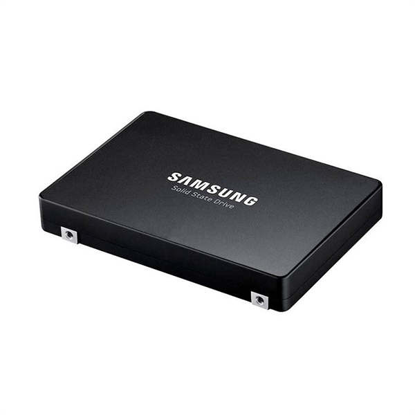 Samsung Enterprise SSD, 2.5"(SFF/U.2), PM1743, 3840GB, NVMe PCIe Gen5 1x4, R14000/W6000Mb/s, IOPS(R4K) 2500K/280K, MTBF 2,5M, 1DWPD/5Y, TBW 7008TB, OEM